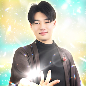 鑑定師